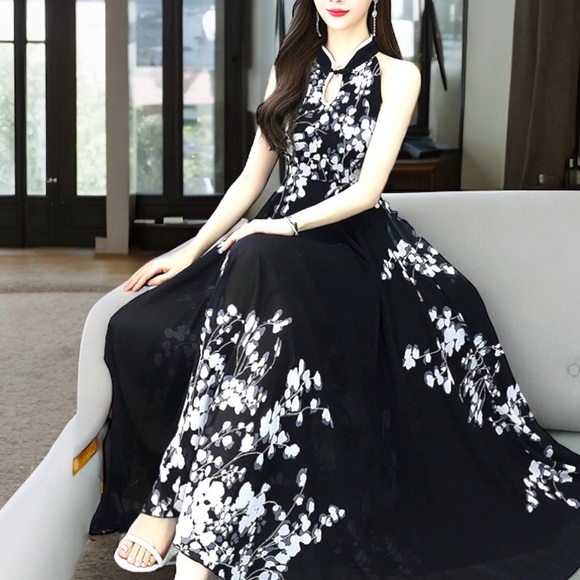 NWT Five Cats A-line Cherry Blossom Silky Maxi Dress US Sz US 8, 10 - Picture 7 of 9